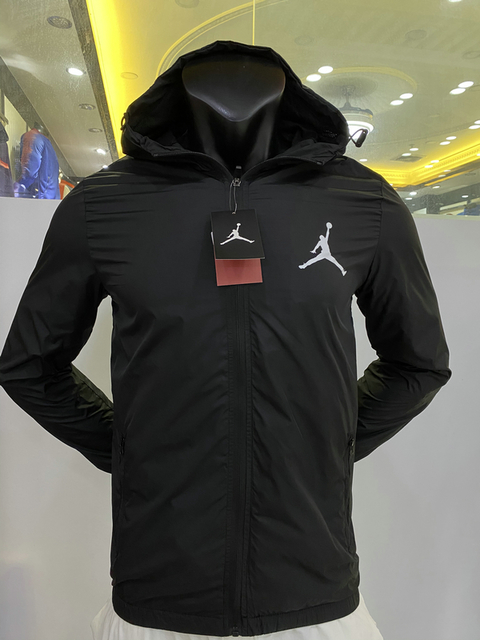 corta vento psg jordan