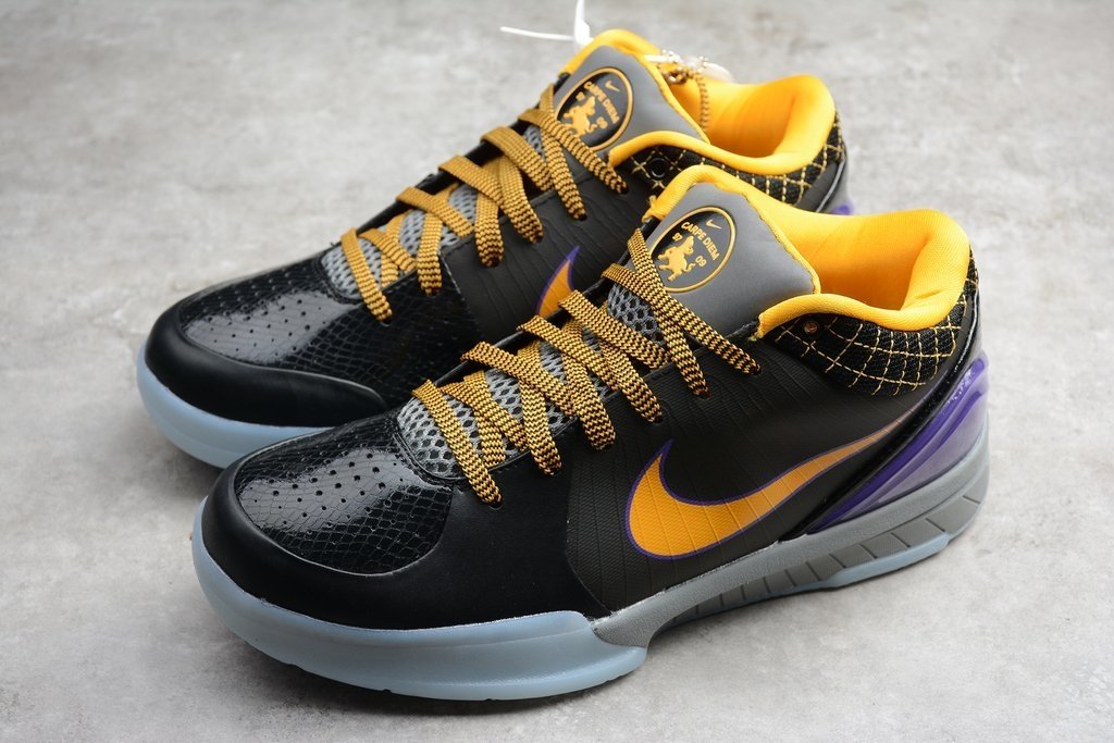 tenis kobe 4