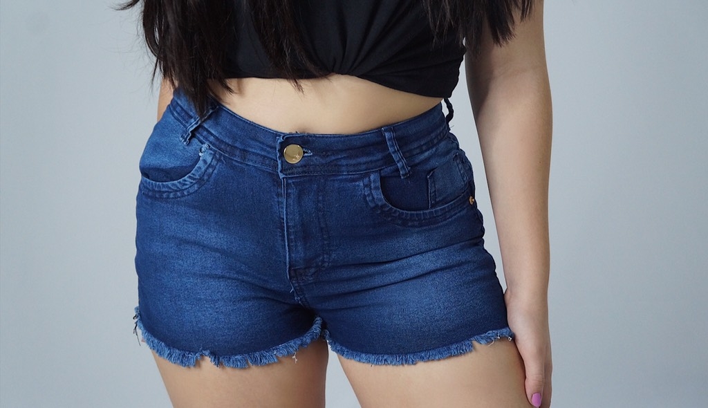 short jeans azul