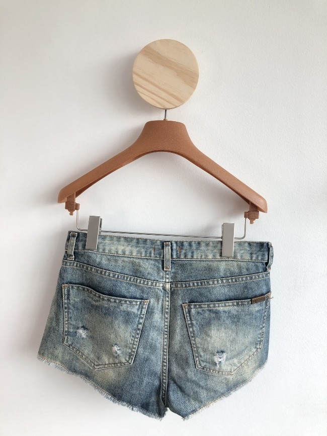 shorts rasgado