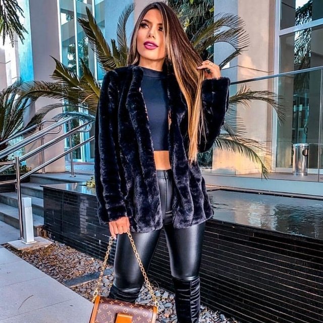 casaco de pelo feminino preto