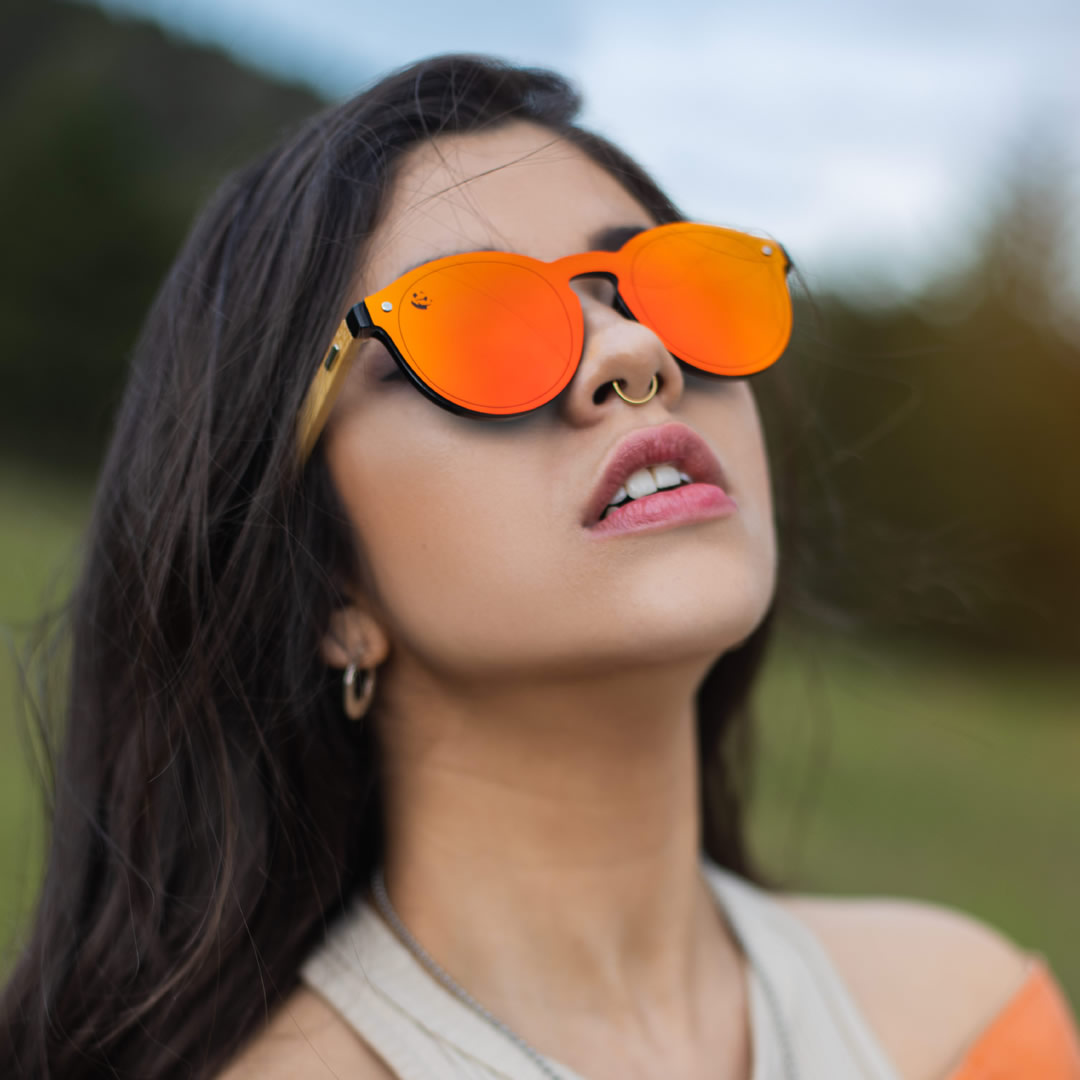 lentes de sol gafas de sol anteojos de sol circulares espejados color rojo naranja con patillas de madera de bambu y proteccion uv400 para hombre y mujer modelo uno