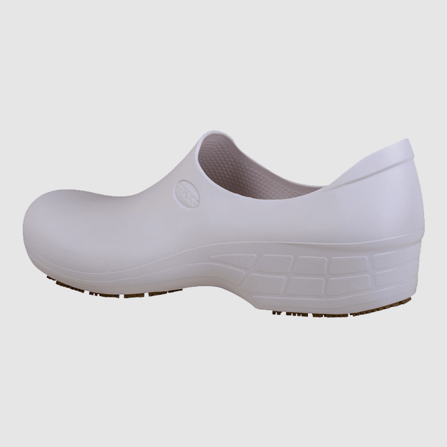 calçado profissional antiderrapante