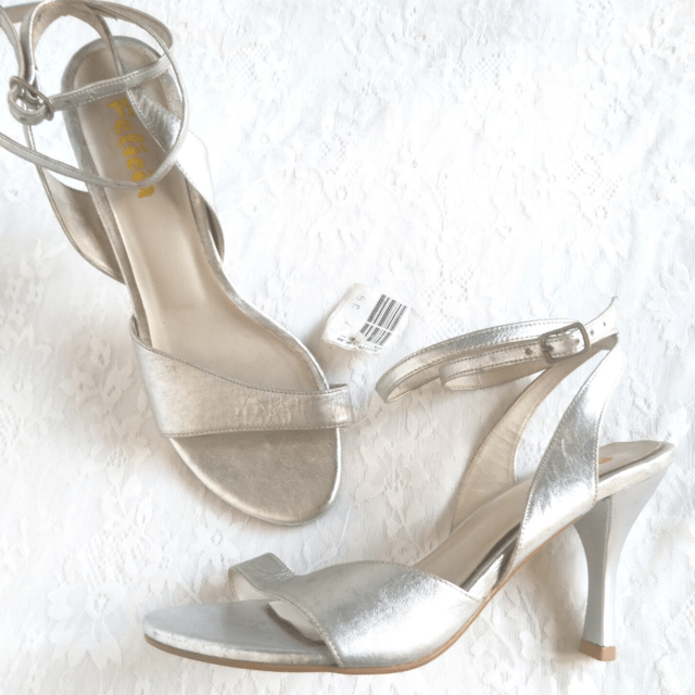 comprar sandalia prata