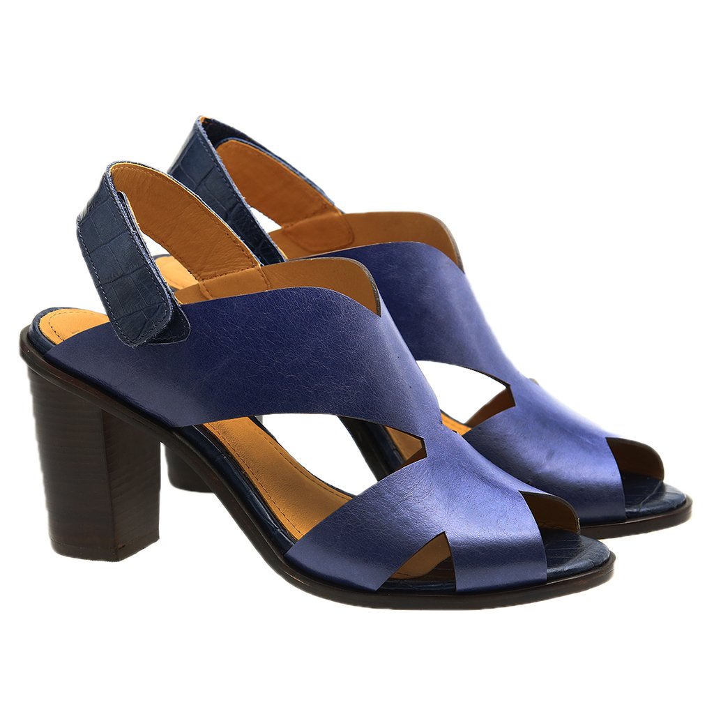 sandalia salto alto azul