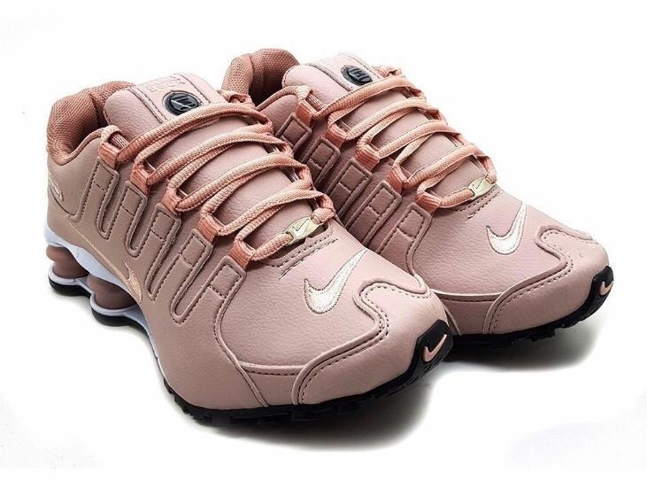 tenis nike shox de couro feminino