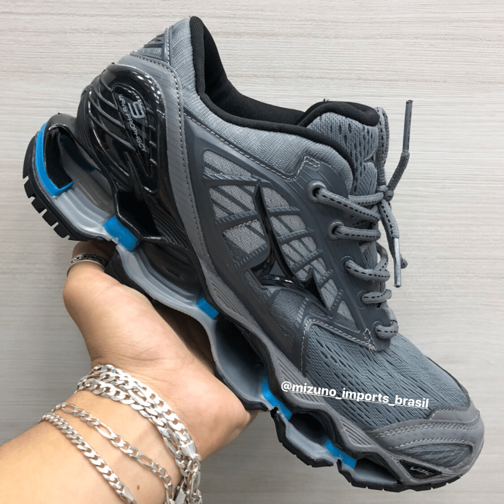 mizuno cinza e azul