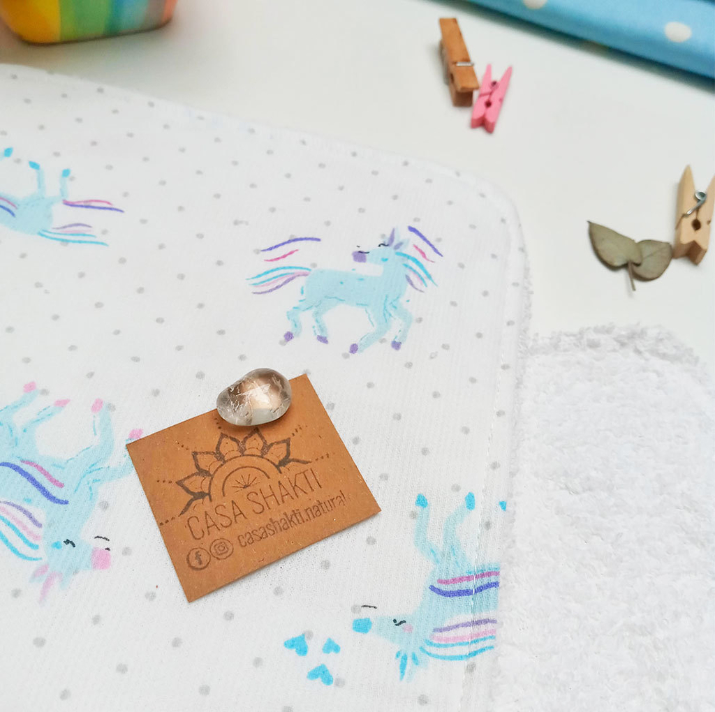 Babita De Bebe Con Toalla De Algodon Unicornios Tienda online de moda infantil y bebe para niño y niña. ars