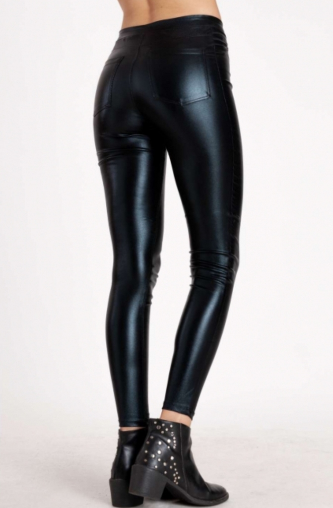 pantalon engomado negro
