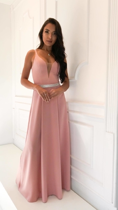 vestido longo com cinto de strass