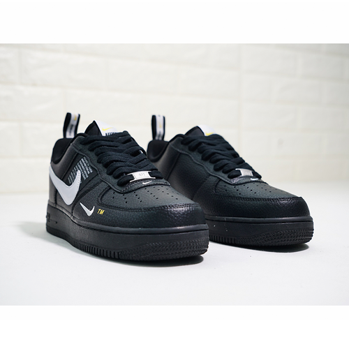 air force 1 utility preto
