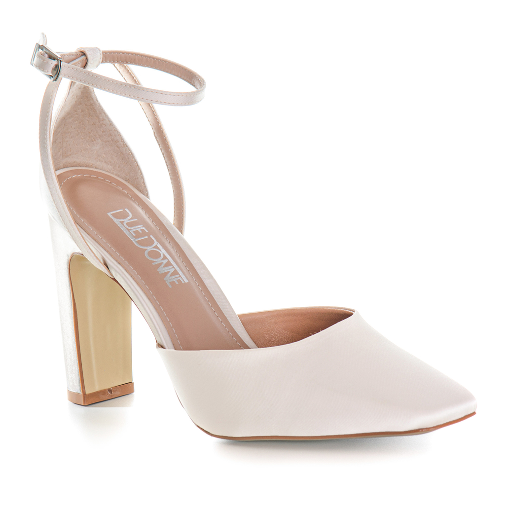 scarpin off white salto grosso