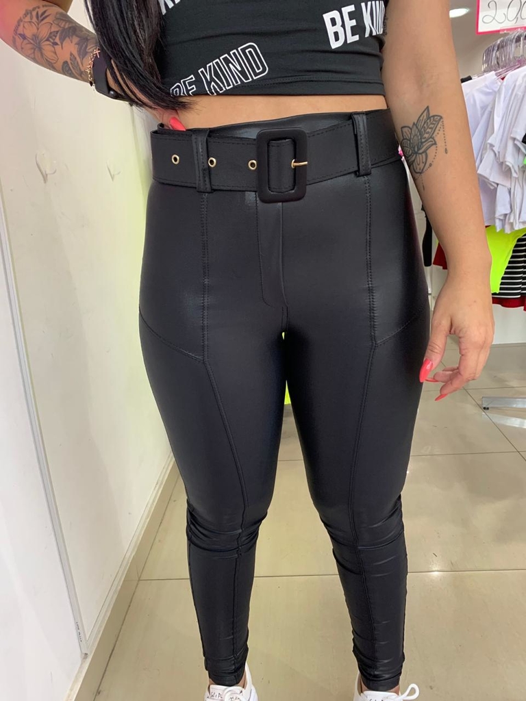 calça cirre com cinto
