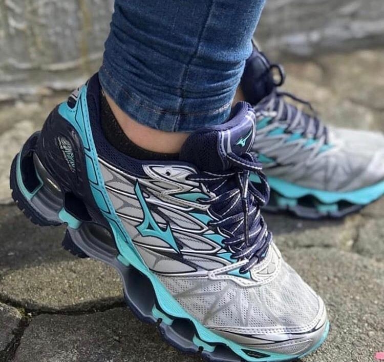 mizuno cinza com azul