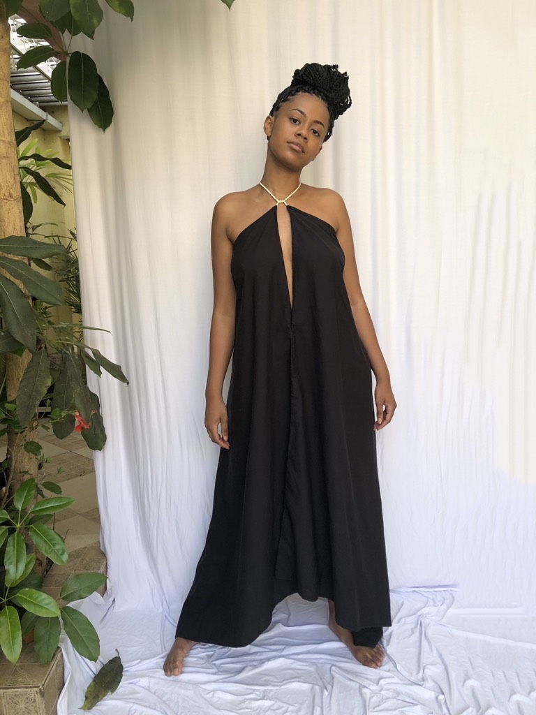 vestido preto escrito fé