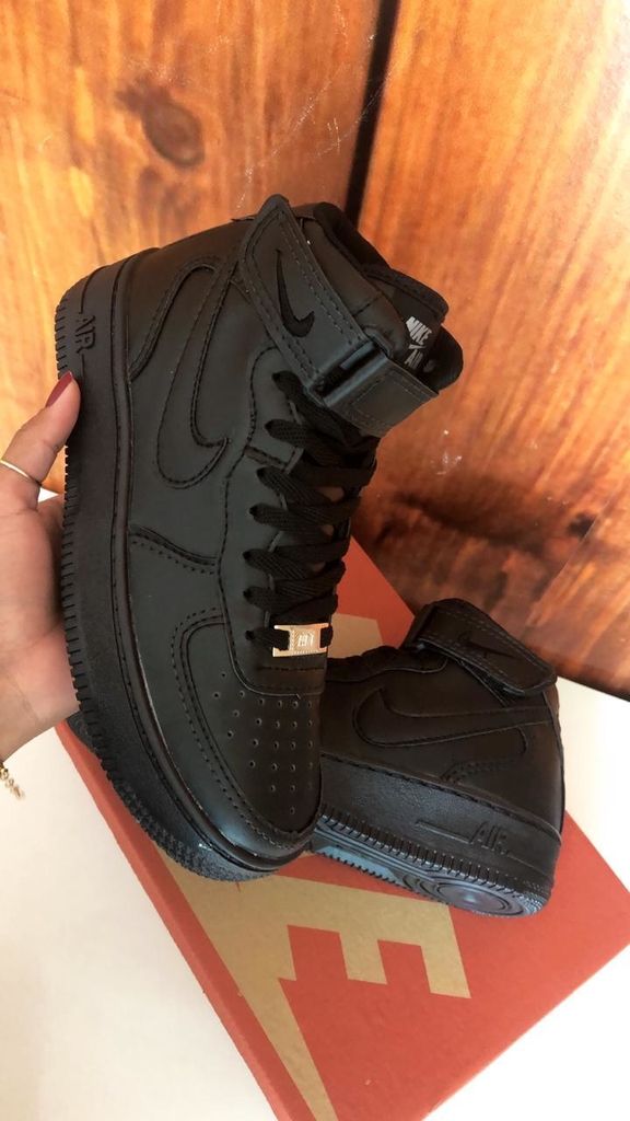 air force cano alto preto