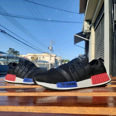 nmd preto azul e vermelho