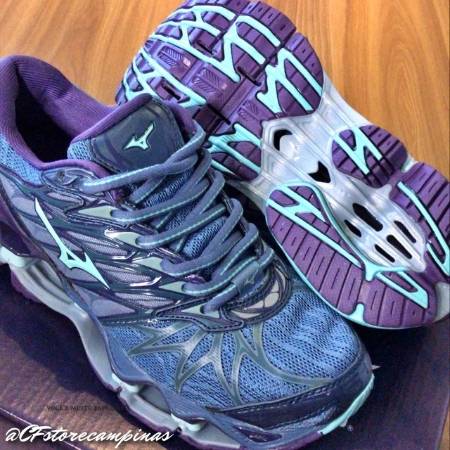 mizuno roxo e verde