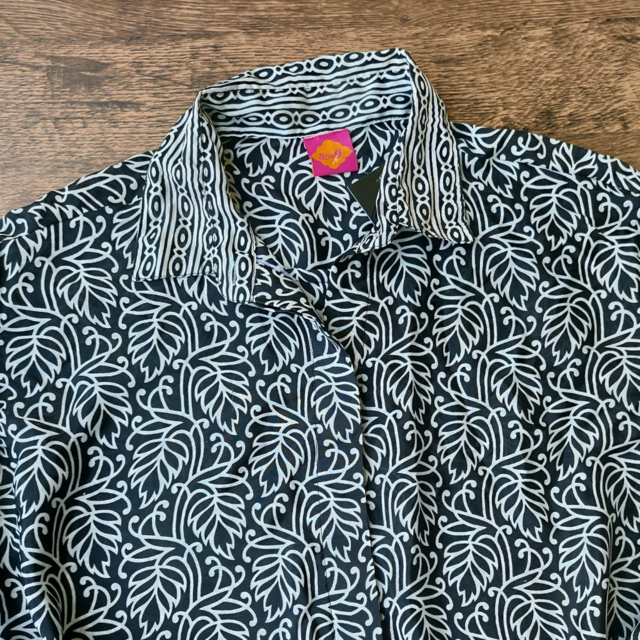 camiseta alongada plus size