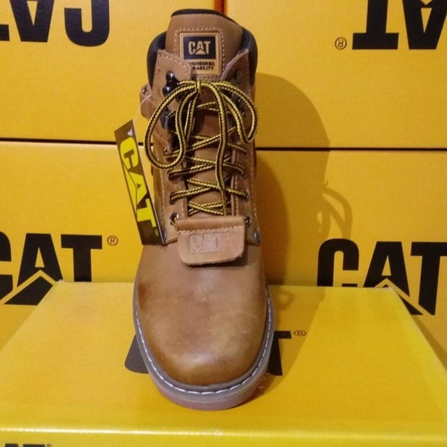 bota caterpillar shift plus