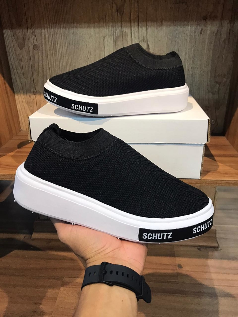 tenis holografico schutz