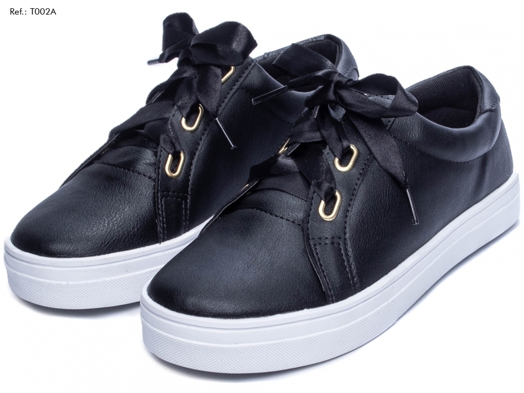 tenis de cadarço de fita