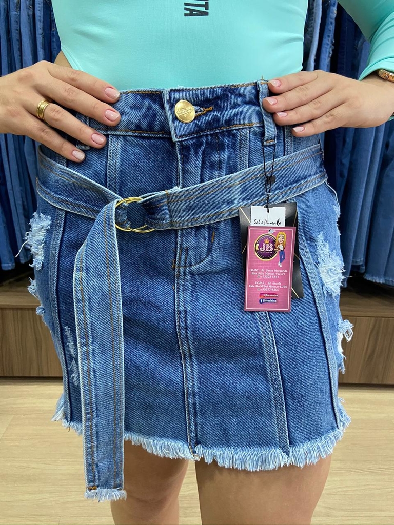 saia jeans curta com cinto