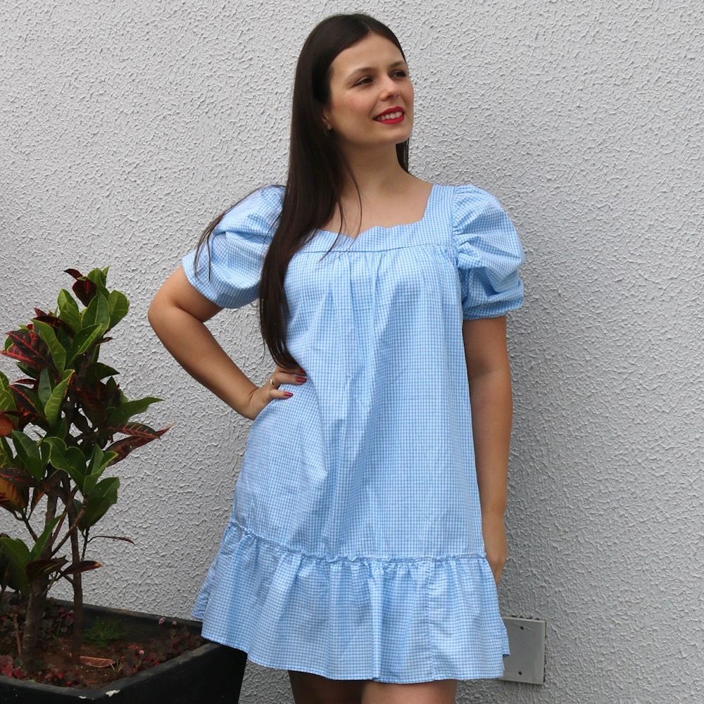 vestido de princesa azul claro