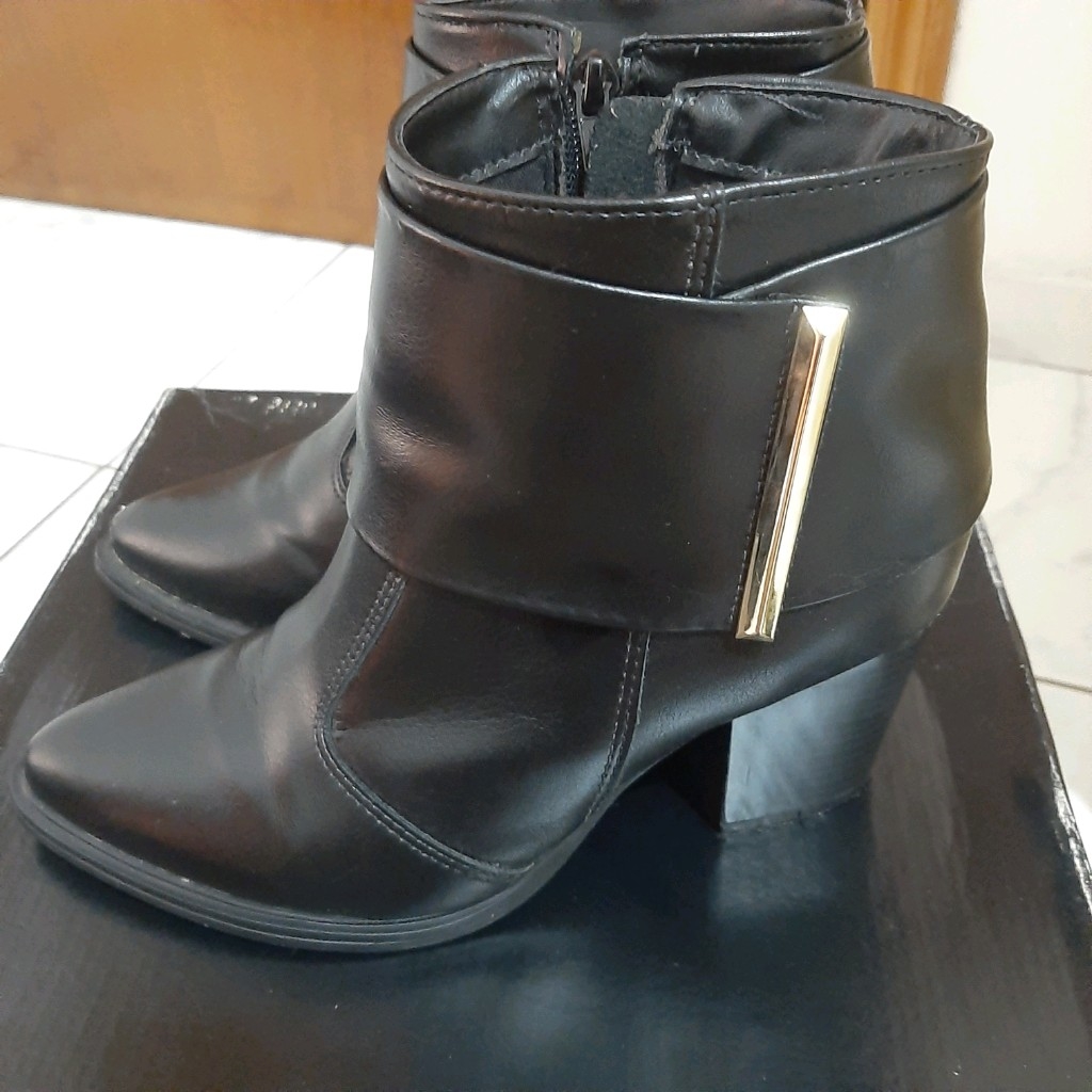 comprar bota vizzano