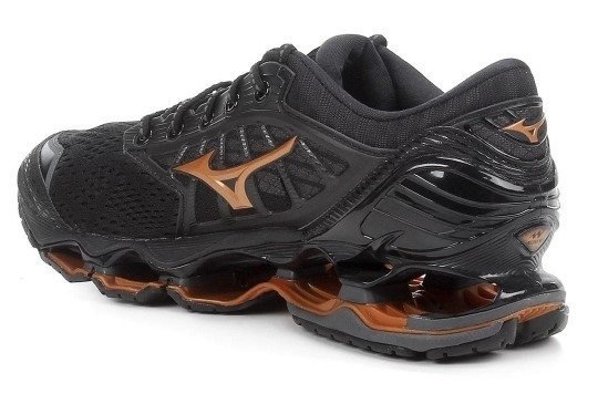 mizuno preto com dourado