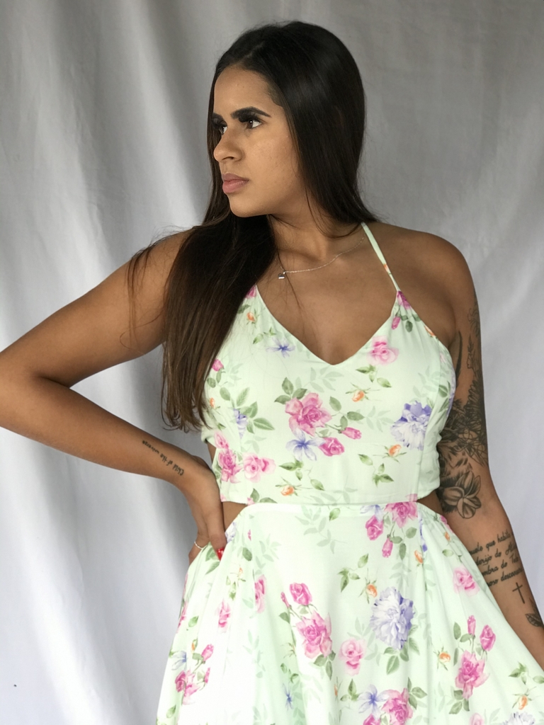 vestido de alcinha florido