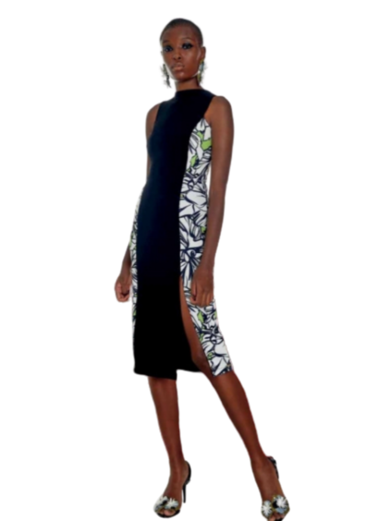 vestido preto com fenda na perna