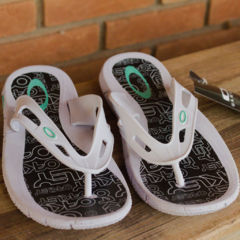 comprar chinelo da oakley