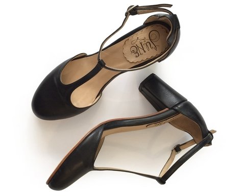 june zapatos