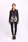 camisa negra flowers