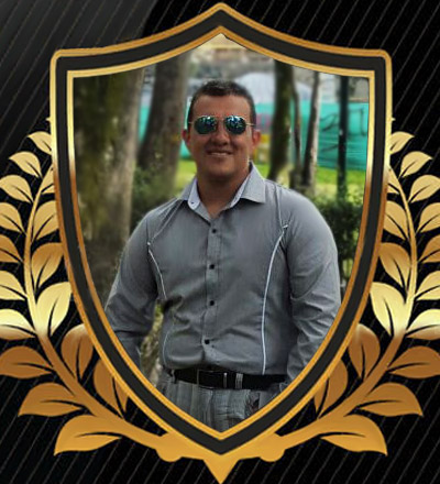 Nuestros Mejores Clientes Bien Vestidos