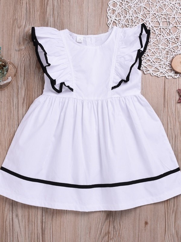 vestido infantil branco e preto