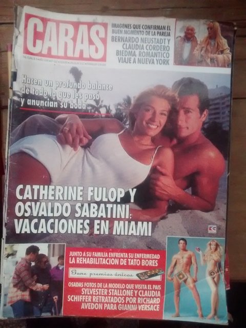 Revista Caras - Abril de 1995 - Catherine Fulop - Susana Gimenez - Romario - Stallone