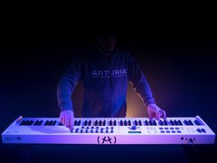 ARTURIA KEYLAB ESSENTIAL 88