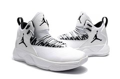 tênis jordan branco
