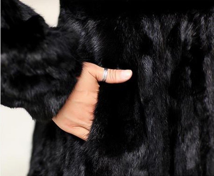 casaco de pele preto feminino