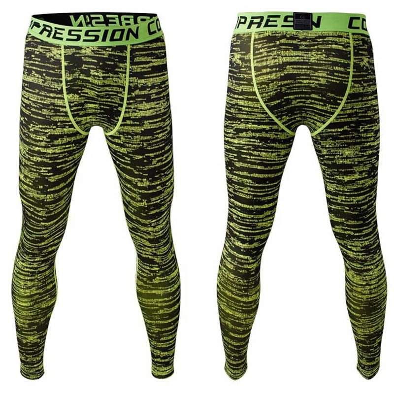 calça de compressão nike camuflada