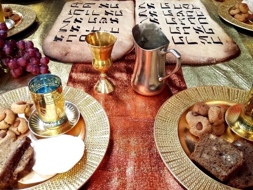 MESA DE EGIPTO-MOISES - Comprar en LA MELANGE