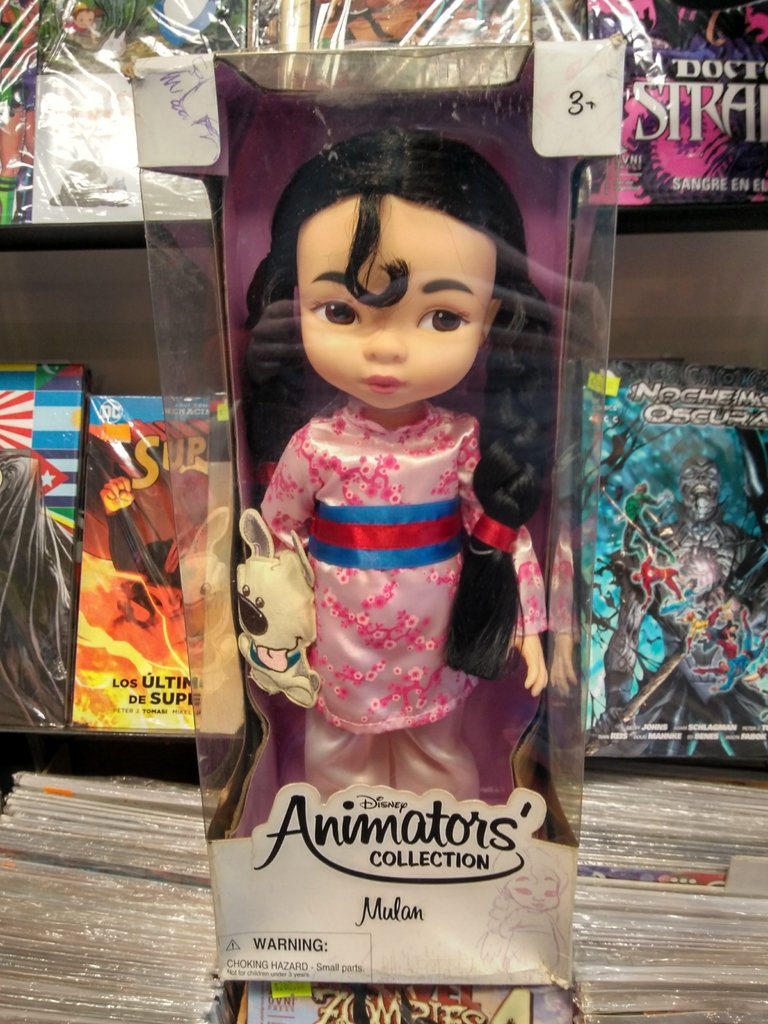 muñeca mulan disney store