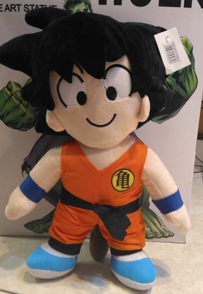 peluche goku