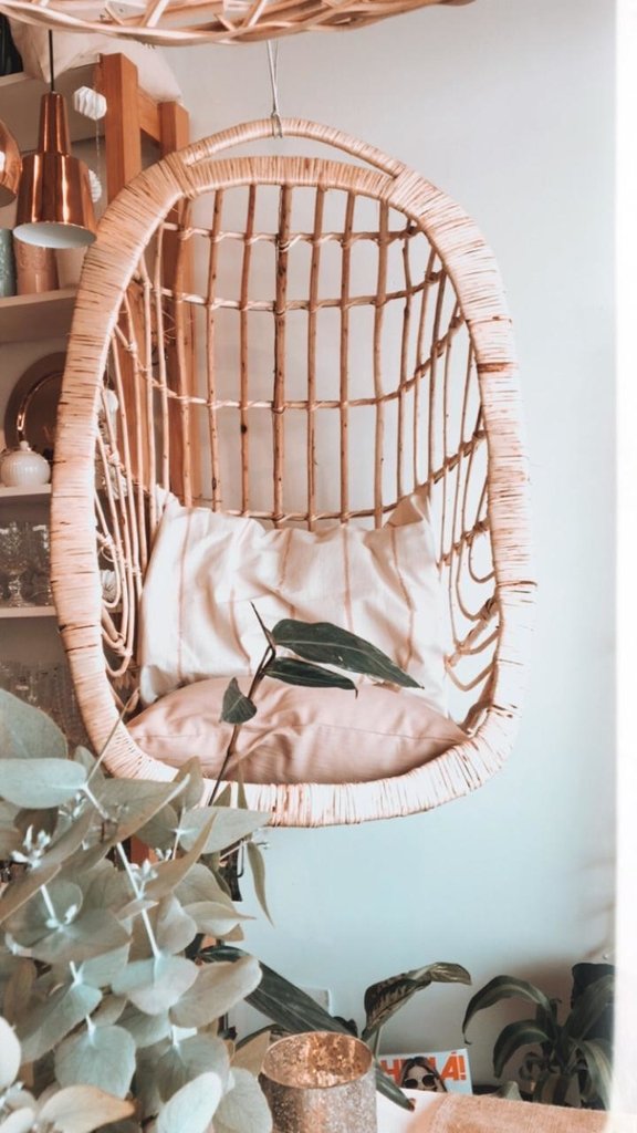 Hamaca de mimbre colgante