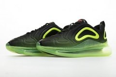 tenis nike preto e verde fluorescente