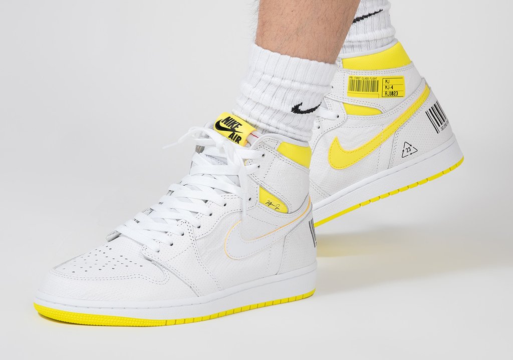 aj 1 first class