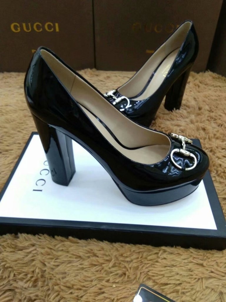 sapato gucci plataforma