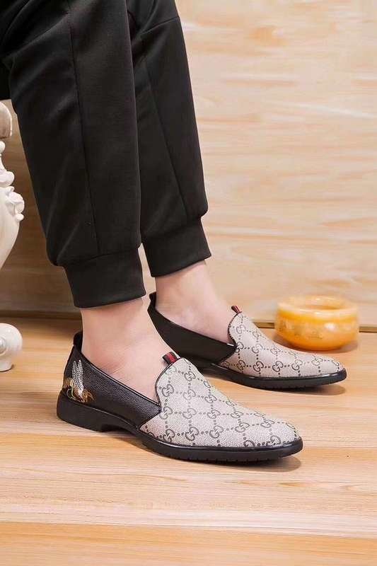 mocassim gucci feminino